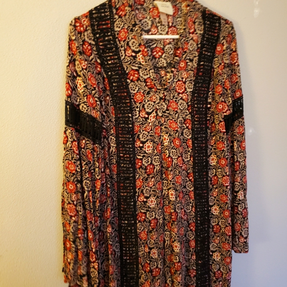 Knox Rose floral top